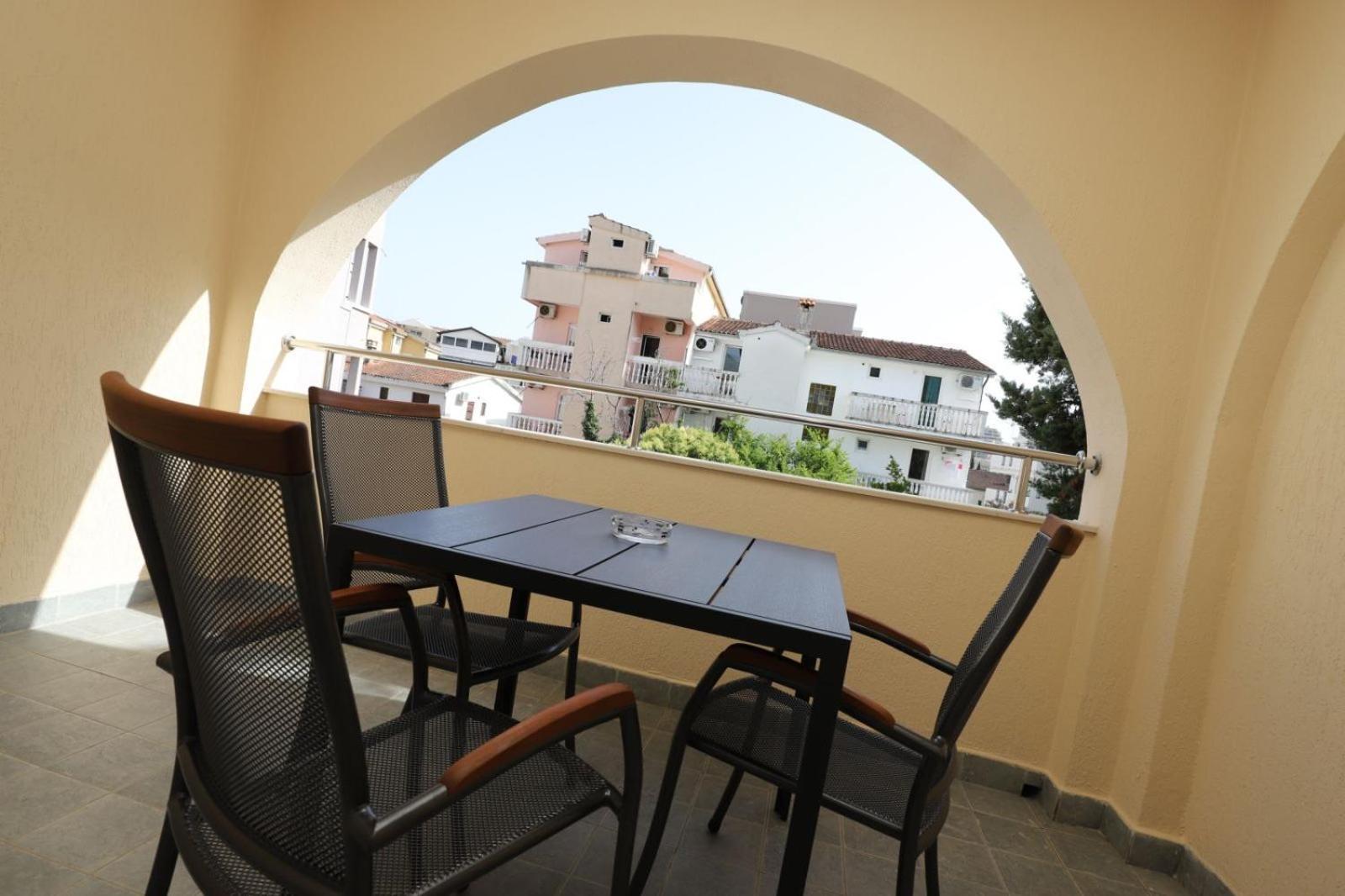 Villa Il Mare Budva Exterior photo